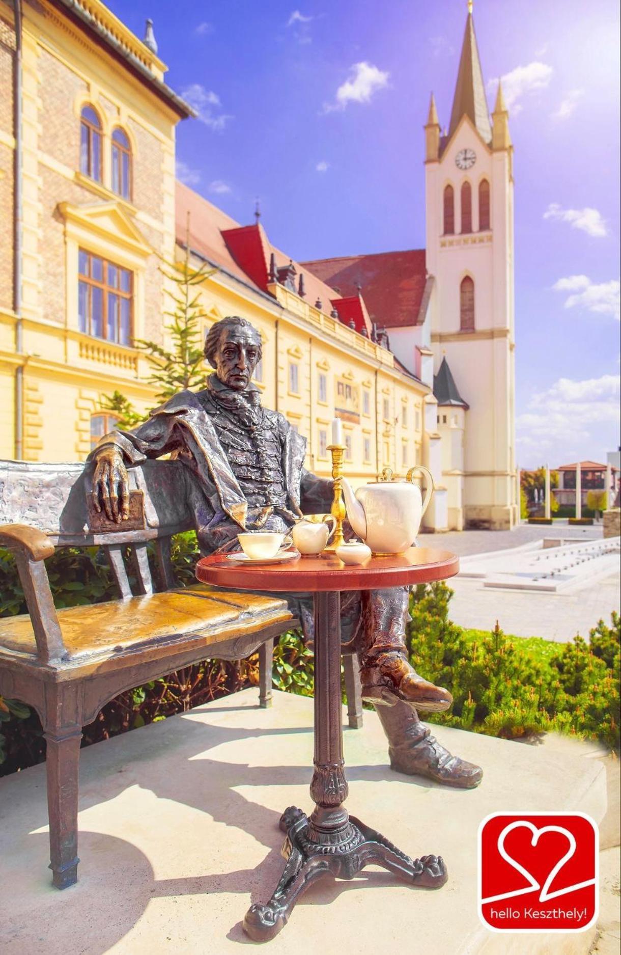 Ciao Lilla Apartman Keszthely Exterior foto